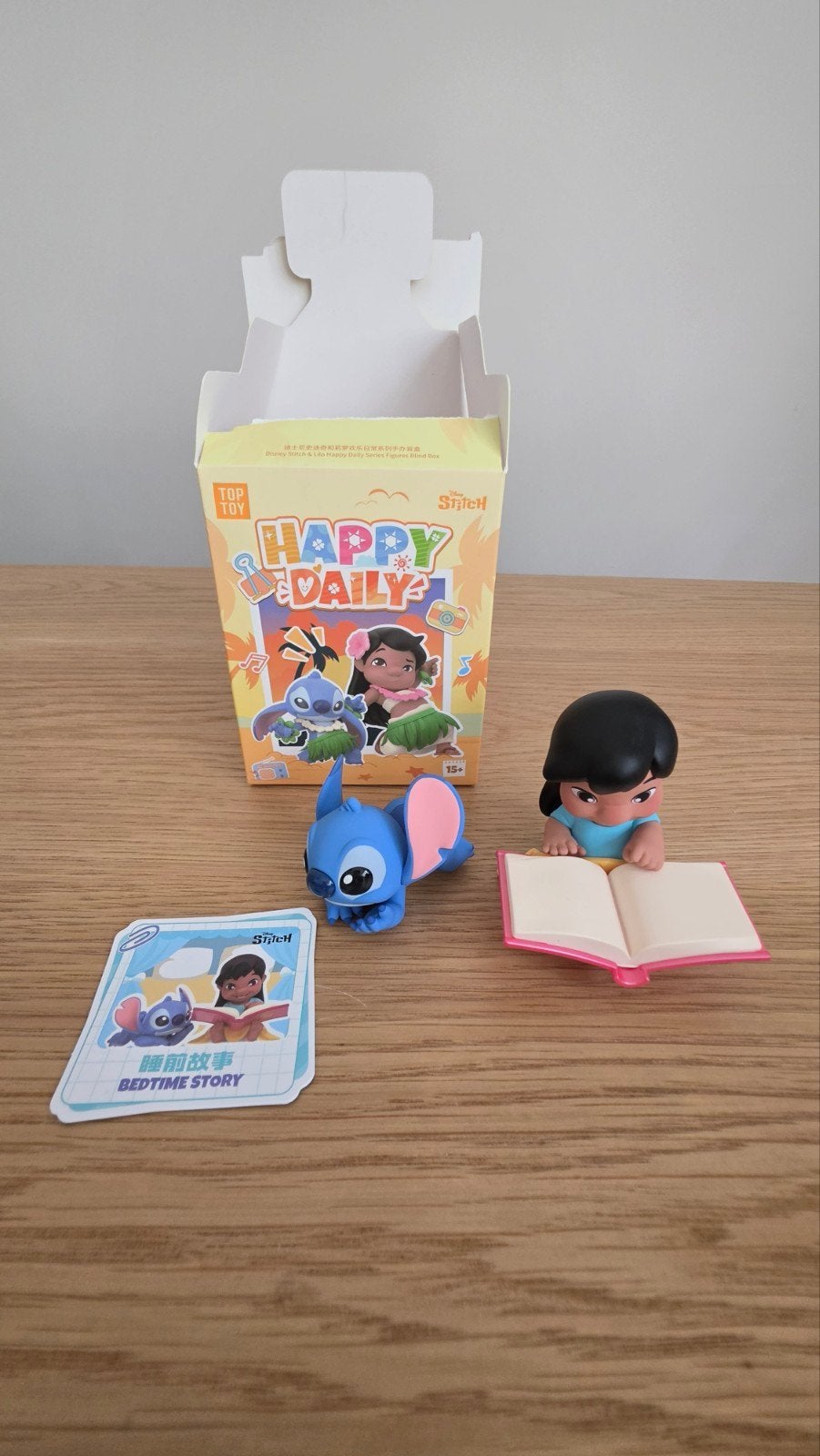 Disney mystery figure Lilo & Stitch Happy Daily, Verzamelen, Poppetjes en Figuurtjes, Ophalen of Verzenden