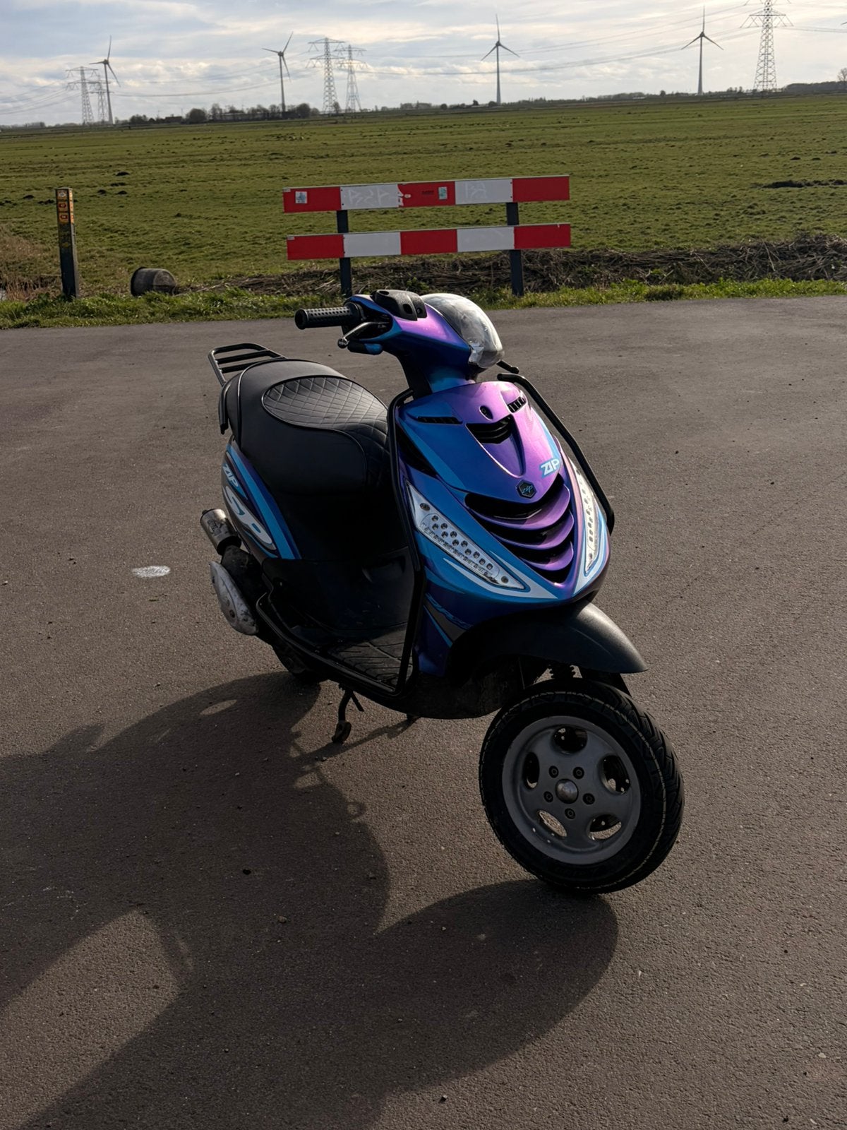 Zip 2takt 70cc tekoop/teruil, Ophalen, Zo goed als nieuw, Tweetakt, Zip
