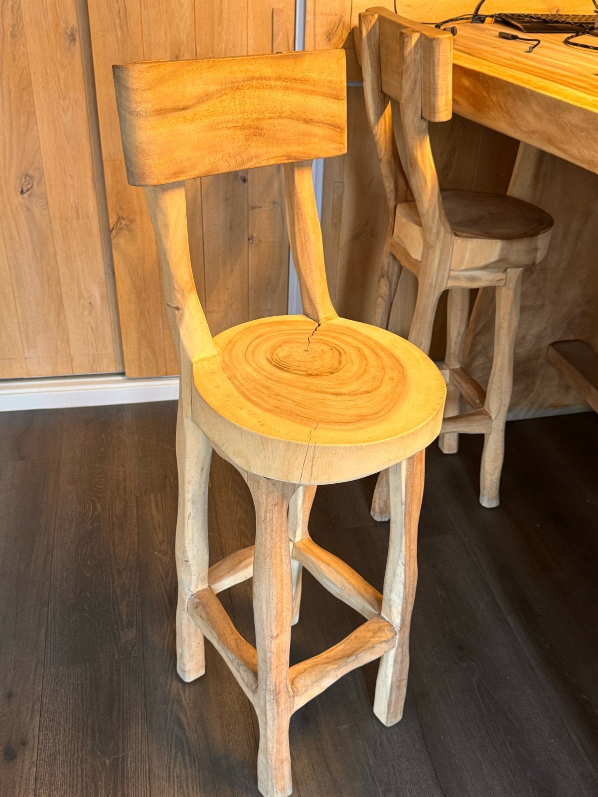 Eiken Barkrukken - Robuust en Stijlvol, Huis en Inrichting, Ophalen, Met voetsteun, 90 cm of meer, Hout