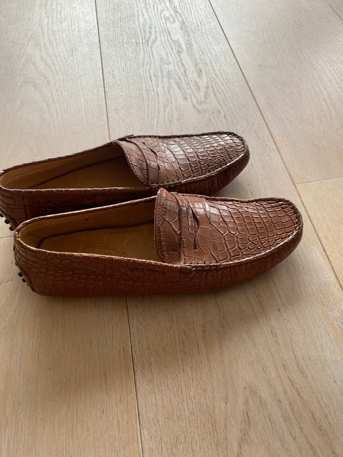 Tod’s  Gommino maat 8 42 nieuwstaat, Loafers, Bruin, Ophalen of Verzenden, Zo goed als nieuw