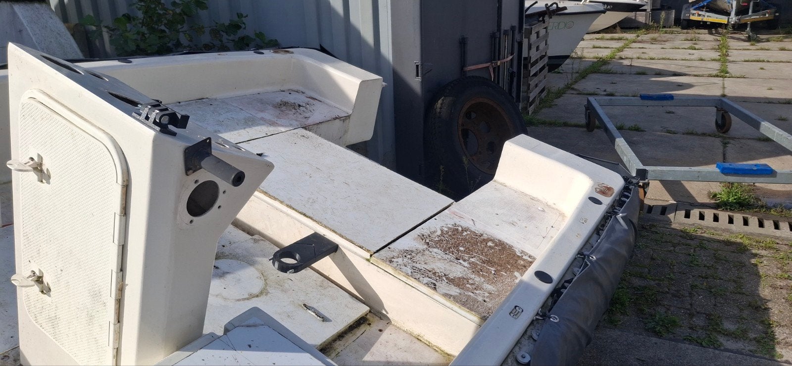 console boot 6 meter poliester schaal met stoodrand 400 euro, Watersport en Boten, Rib, Ophalen of Verzenden, Gebruikt, Polyester