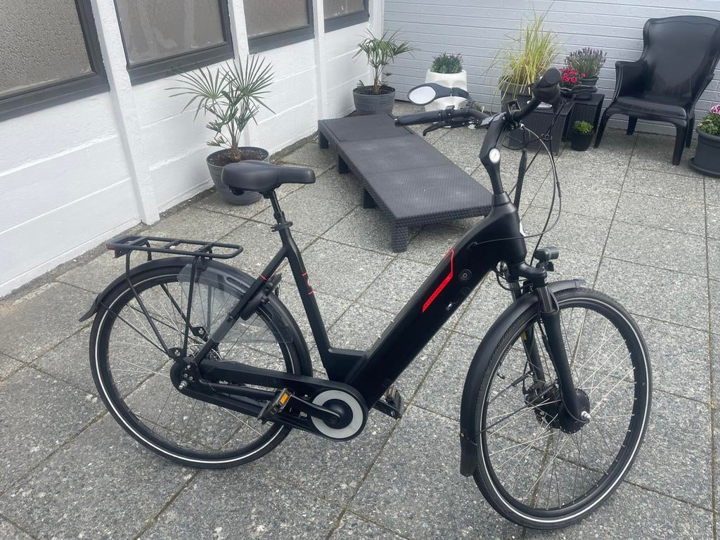 Amslod E-bike Type Newton, Zo goed als nieuw, 51 tot 55 cm, 50 km per accu of meer, Ophalen