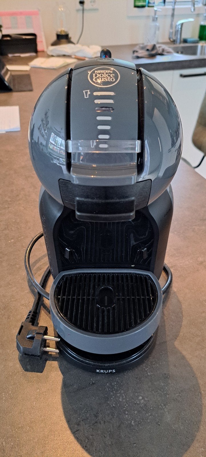 Nescafé Dolce Gusto Krups koffiezetapparaat, Gebruikt, Koffiemachine, Ophalen of Verzenden, 1 kopje
