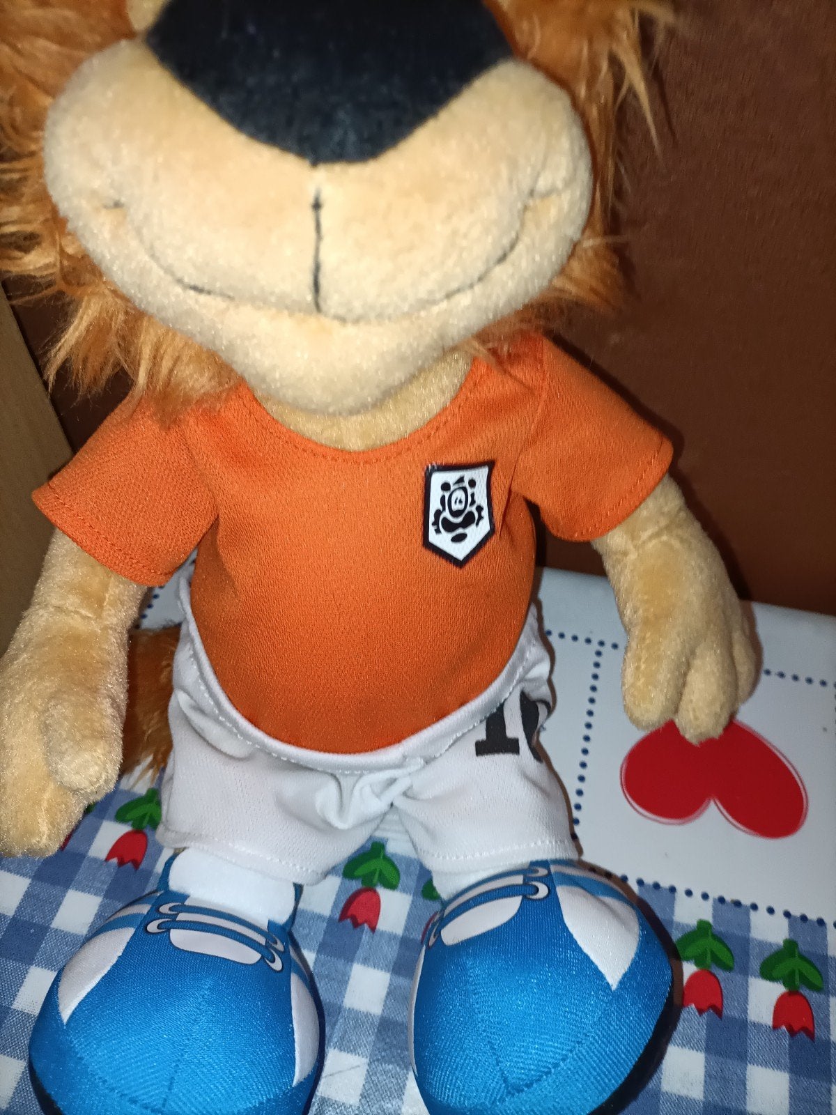 Loekie de Leeuw knuffel oranje voetbal International, Ophalen of Verzenden, Zo goed als nieuw, Overige typen