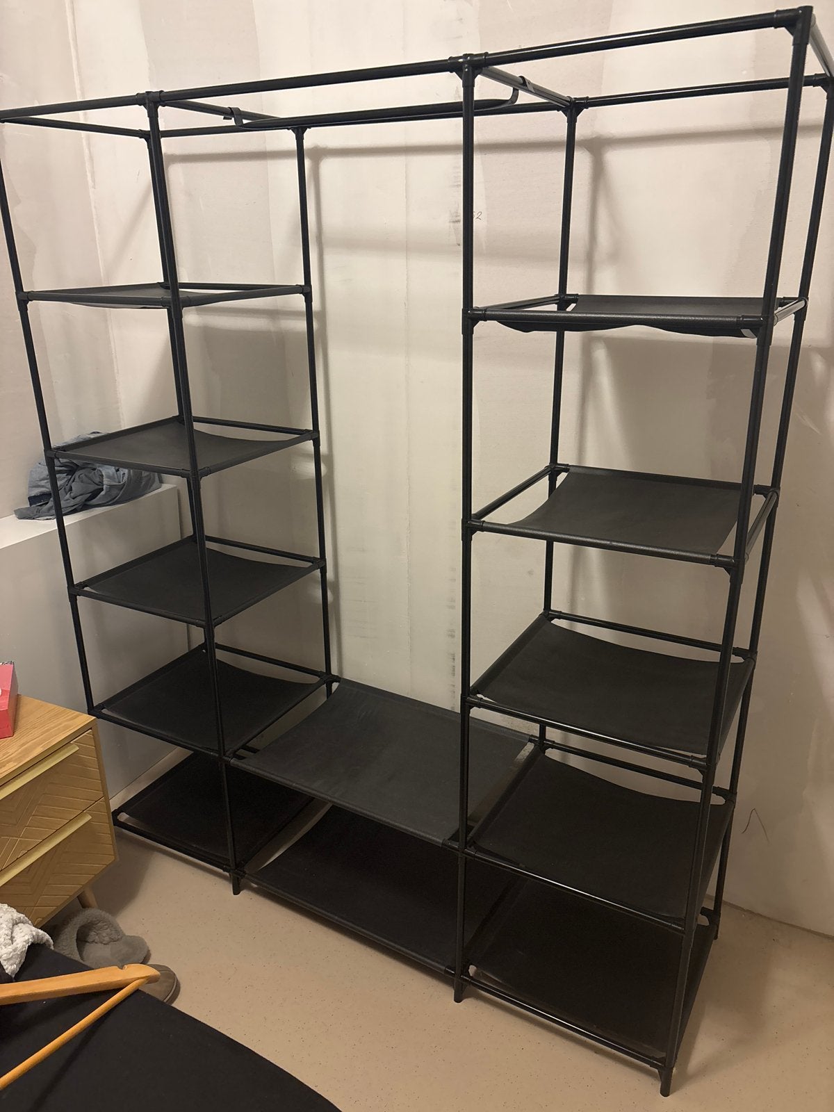 Gratis stoffen kast - Handige opbergoplossing, Ophalen, Met plank(en), Kunststof, Gebruikt