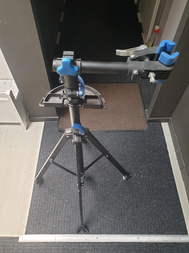 Fietsenstandaard / reparatiestandaard | gebruikt | €35 |, Ophalen, Gebruikt, Budget Bike XL, Info@budgetbike.nl