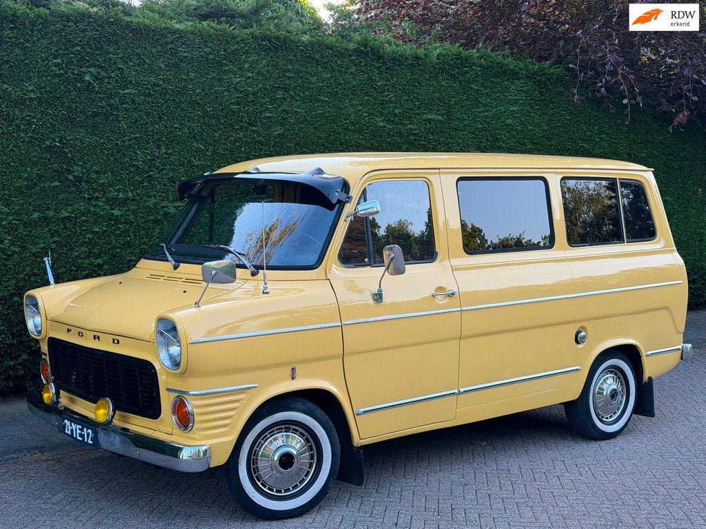 Ford TRANSIT RIJDGOED/OLDTIMER/9PERSOONS/UNIEKEXEMPLAA/APK27, 1688 cc, Gebruikt, 1341 kg, Handgeschakeld
