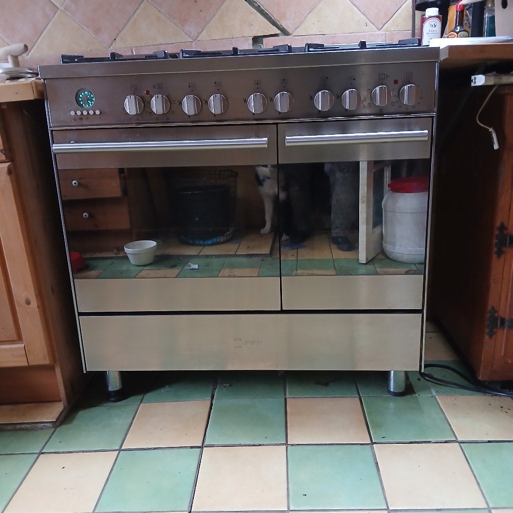 M-system 6 pits gasfornuis met dubbele oven, Witgoed en Apparatuur, Ophalen, Gebruikt, 60 cm of meer, Gas