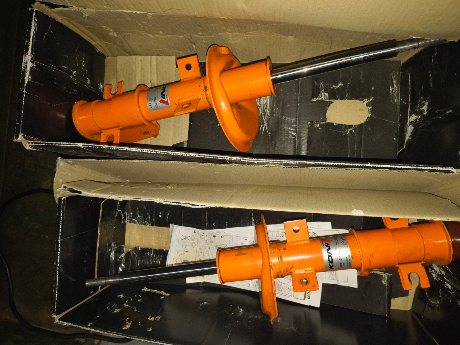 Koni SRT Schokdempers voor Alfa Romeo 916 V6, Ophalen, Nieuw, Alfa Romeo