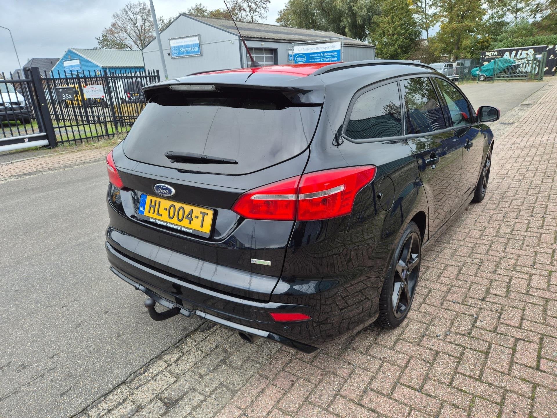 Foto 5 van Ford Focus Wagon 1.5 Black Edition ST Look *AKTIEPRIJS!