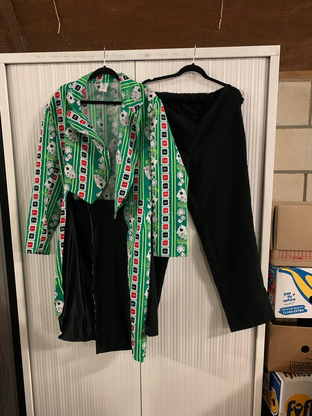 Carnavalskleding: Diverse maten en accessoires, Kleding | Heren, Ophalen