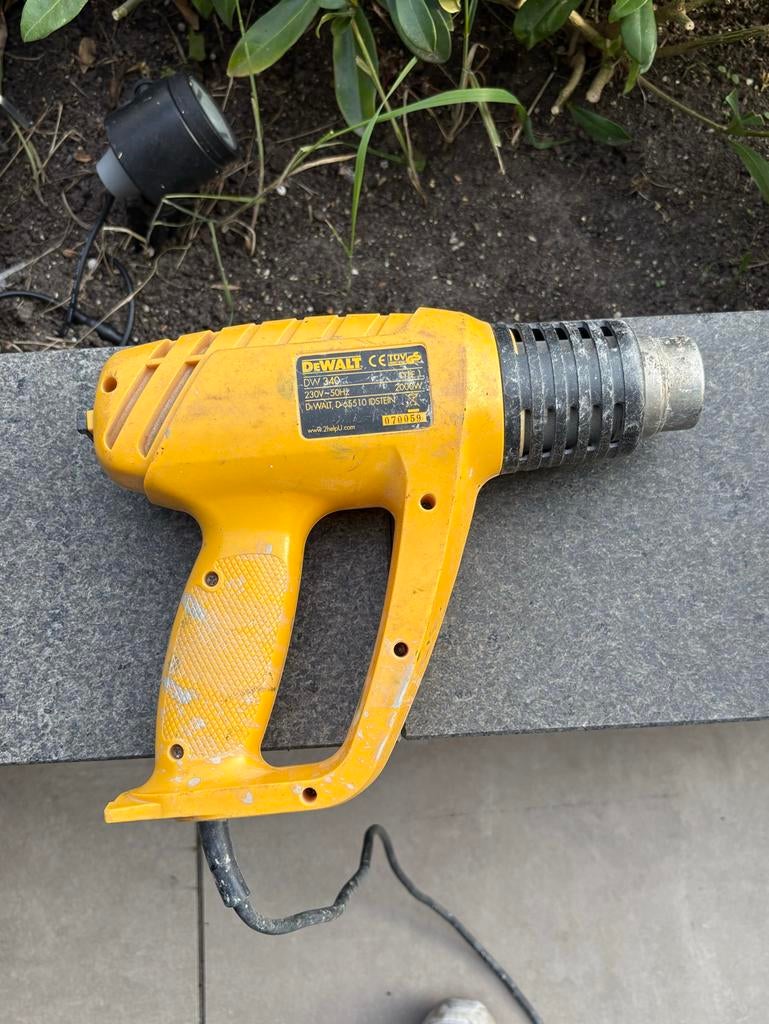 Dewalt heteluchtpistool DW 340 - 2000W met snoer, Ophalen of Verzenden, Zo goed als nieuw, Elektrisch