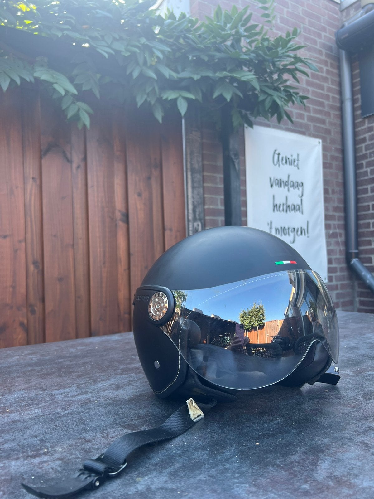 Scooterhelm maat m, Fietsen en Brommers, Ophalen, Gebruikt, Medium