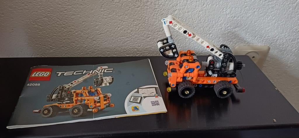 LEGO Technic 42088 Kersenplukker met handleiding, Kinderen en Baby's, Speelgoed | Duplo en Lego, Zo goed als nieuw, Ophalen of Verzenden
