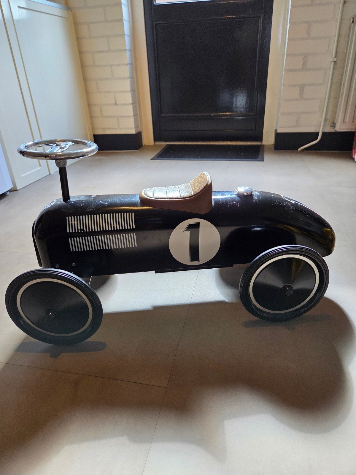 Retro Racer Loopauto Zwart - Nummer 1, Ophalen of Verzenden, Zo goed als nieuw