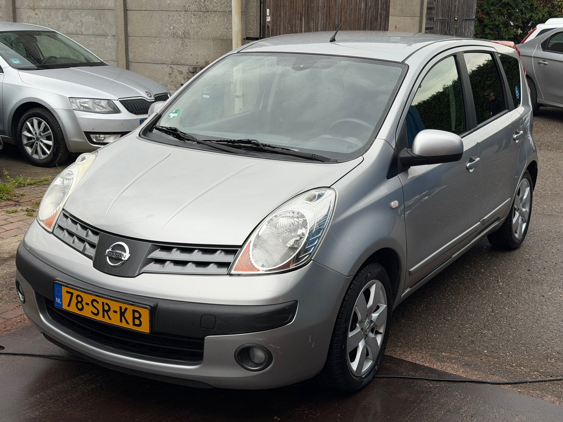 Nissan Note 1.6 First Note Automaat Clima Cruise Trekhaak Aa, Gebruikt, 750 kg, 4 cilinders, Verwarmde buitenspiegels