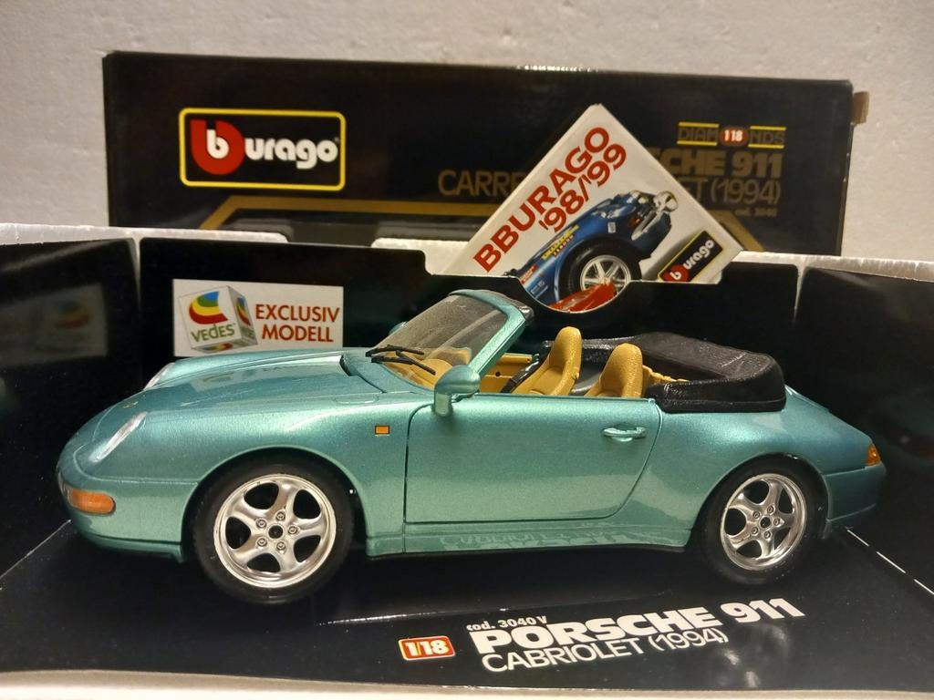 Porsche 911 Carrera light blue Bburago Vedes  metal 1:18 KRD, Hobby en Vrije tijd, Modelauto's | 1:18, Ophalen of Verzenden, Bburago