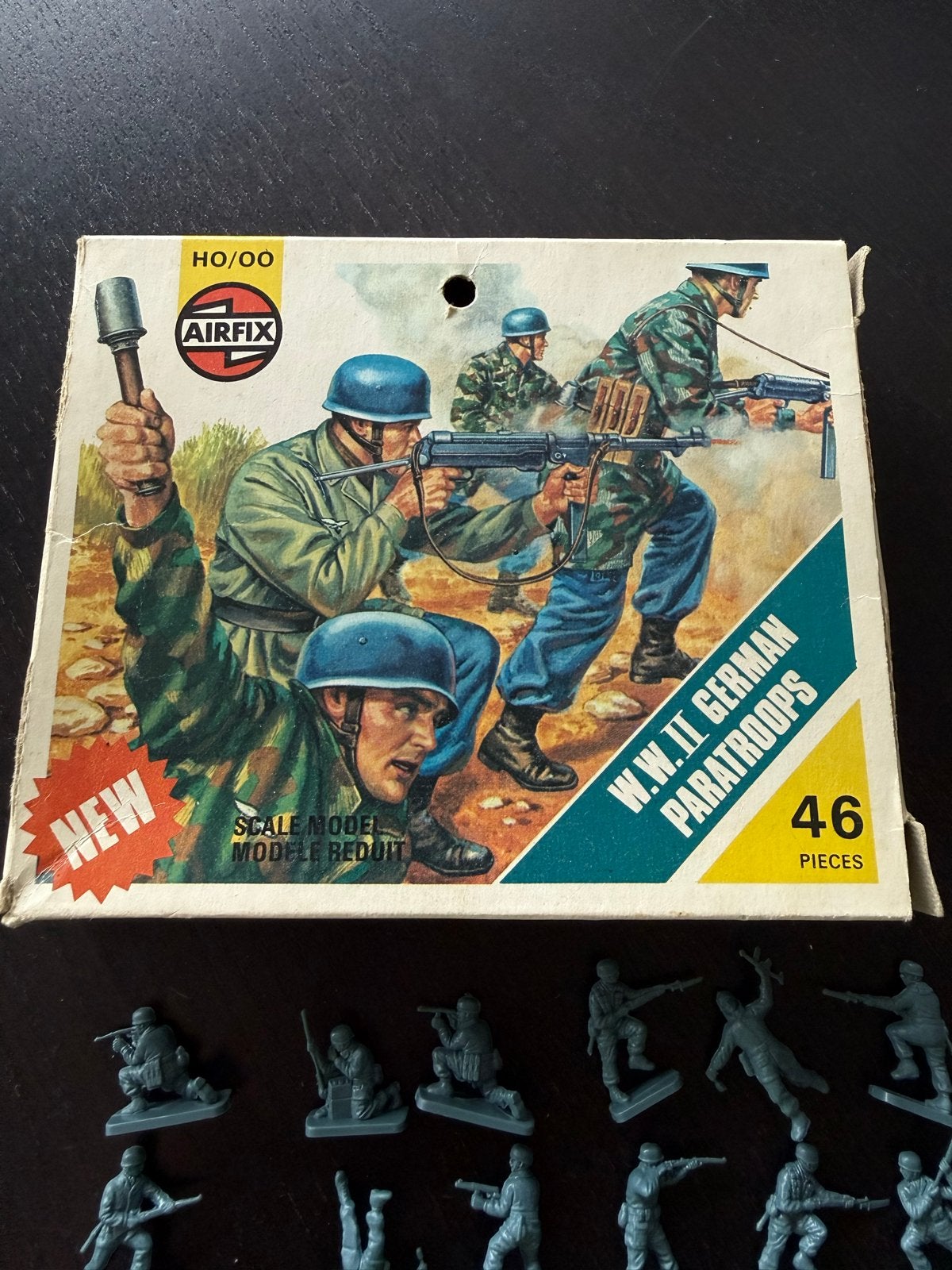 Airfix W.W.II Duitse Paratroopers HO/OO Schaal Model, Gebruikt, 1:50 of kleiner, Overige typen, Ophalen of Verzenden