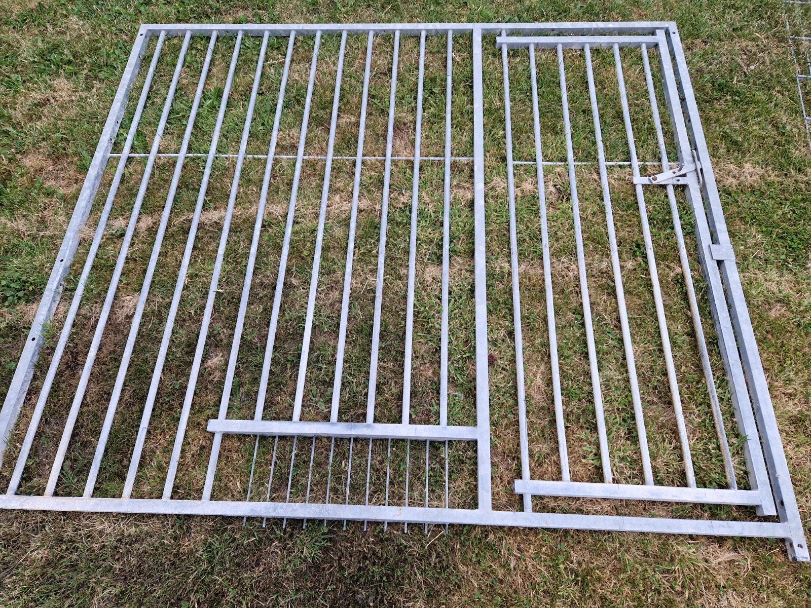 Gegalvaniseerd ijzeren hekwerk met poort (200x180cm), Ophalen, Gebruikt, 110 cm of meer, 100 cm of meer
