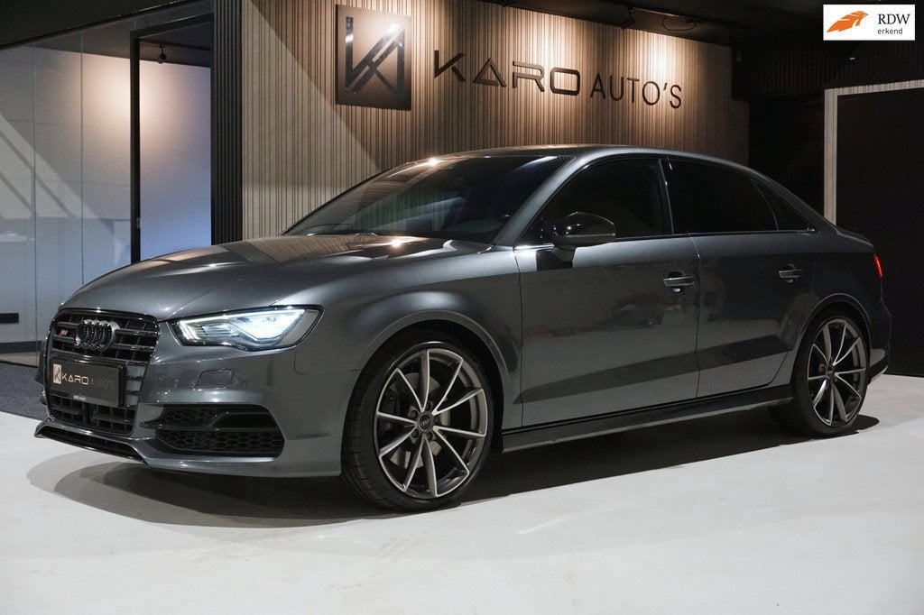 Audi S3 Limousine 2.0 TFSI AUT Quattro Led Leer ACC Navi Cam, Automaat, S3, Gebruikt, 4 cilinders