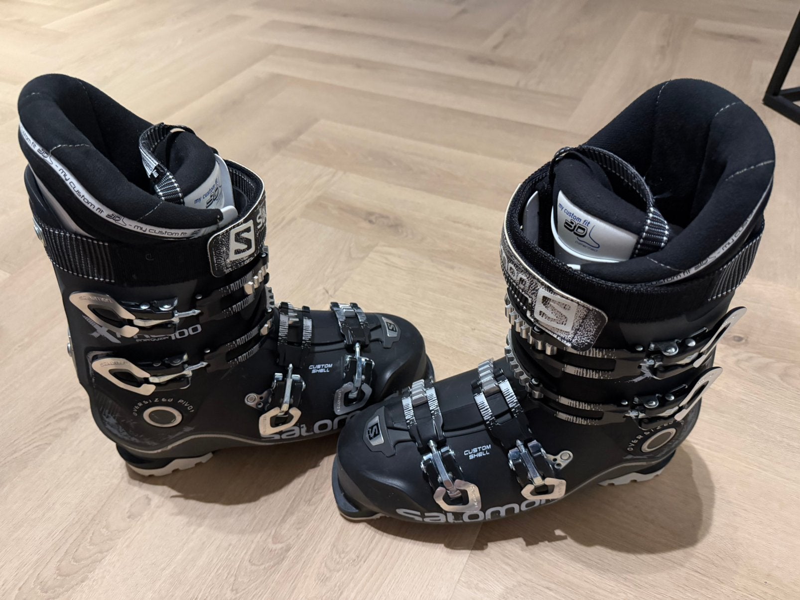 SALOMON X Pro 100 maat 29/29.5 skischoenen NIEUW!, Sport en Fitness, 160 tot 180 cm, Schoenen, Zo goed als nieuw, Skiën