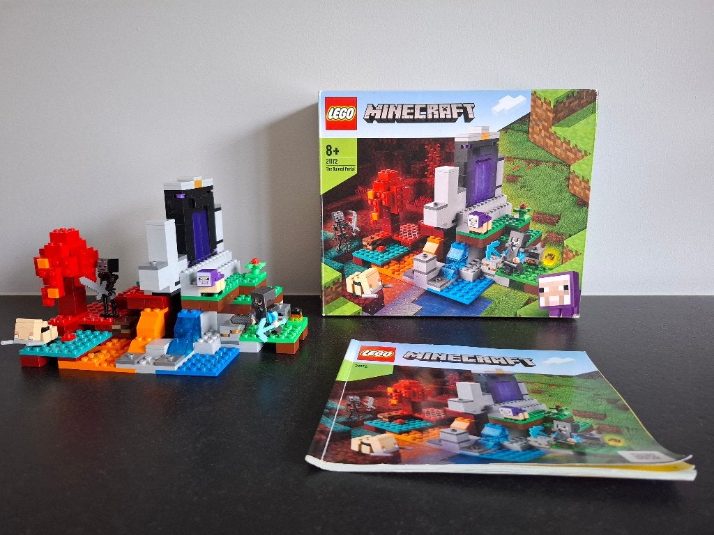 Lego Minecraft 21172 The Ruined Portal + doos, Kinderen en Baby's, Minecraft, Lego, Ophalen of Verzenden, Zo goed als nieuw