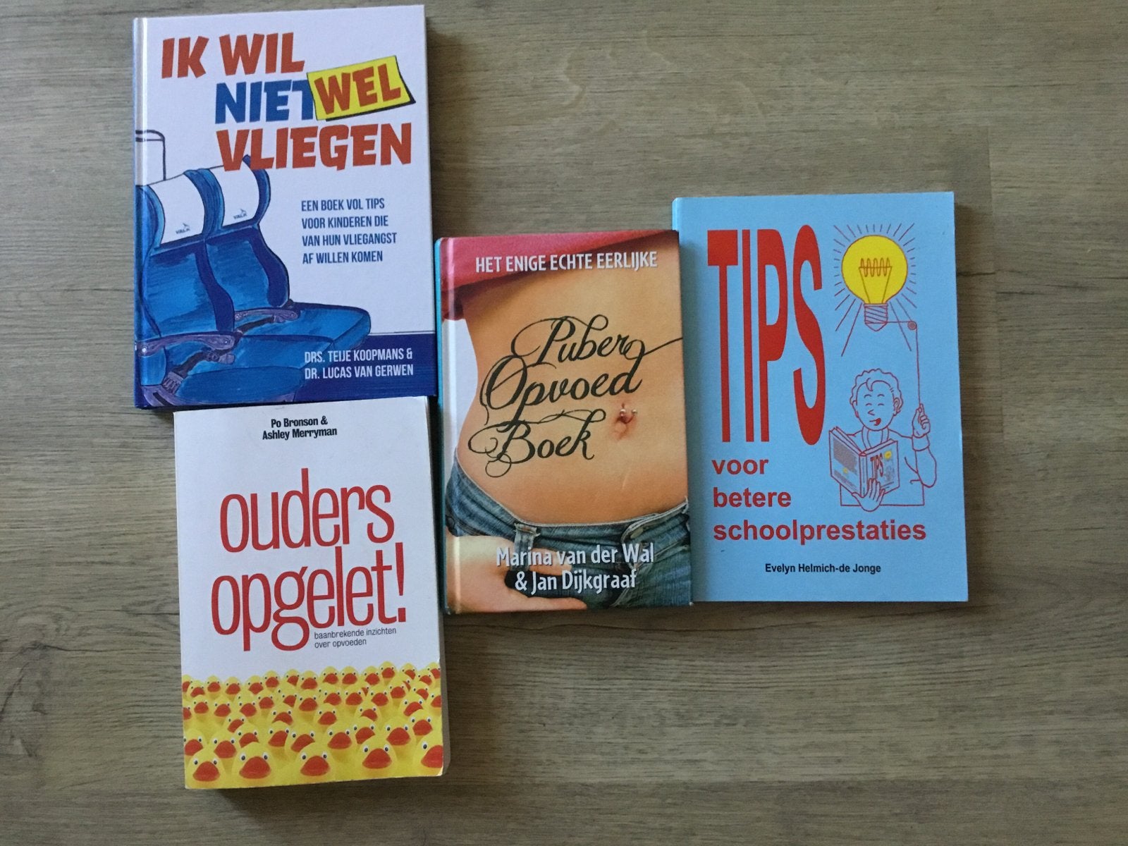Diverse boeken: sportbiografieën en opvoeding., Ophalen of Verzenden, Gelezen, Balsport