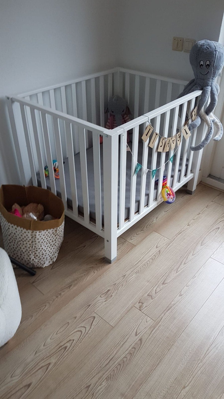 Bopita Box Wit - gebruikt maar nog in goede staat, Ophalen, Zo goed als nieuw, Vierkant, In hoogte verstelbaar