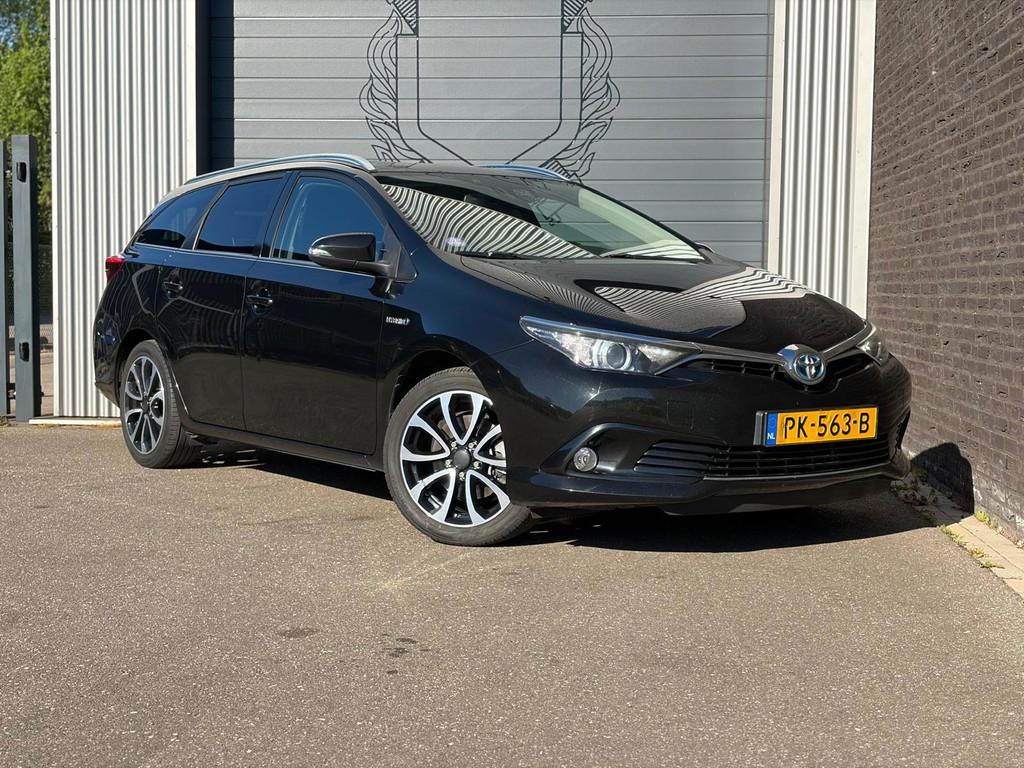 Toyota Auris Touring Sports 1.8 Hybrid Dynamic Go Cruise|Cam, Auto's, Gebruikt, Euro 6, Zwart, Origineel Nederlands