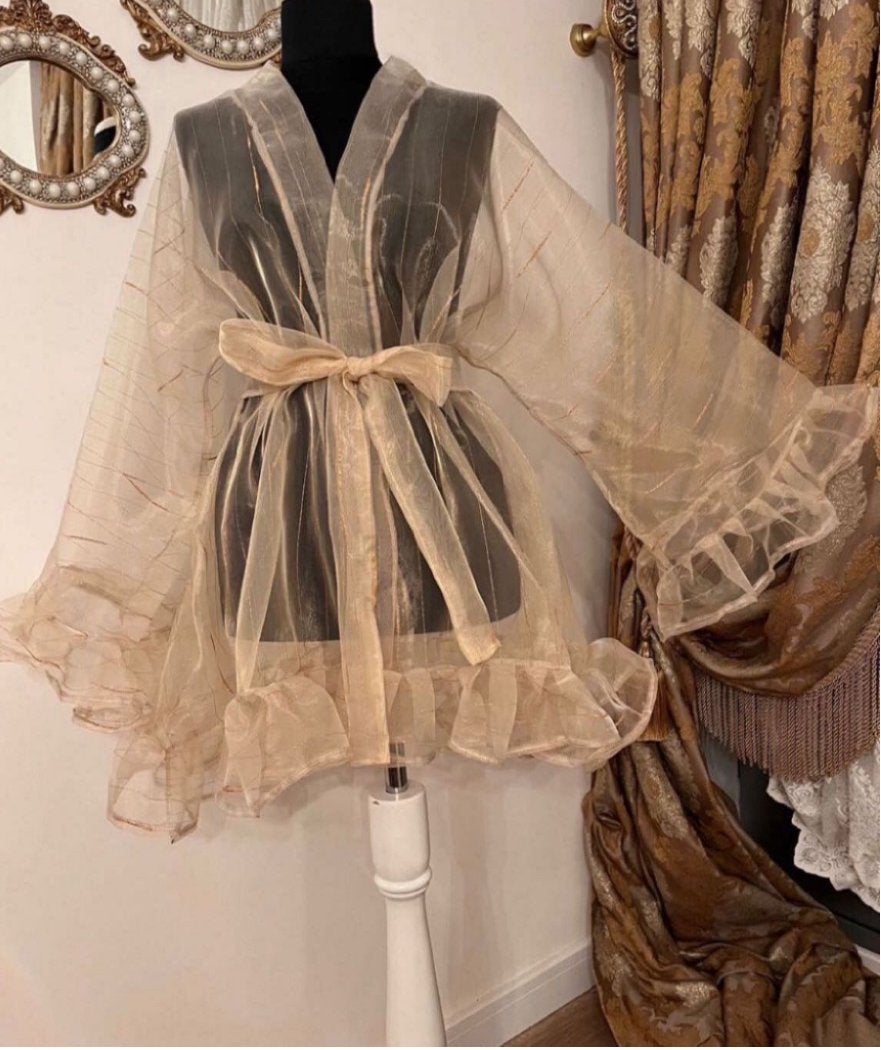 Nieuw Handgemaakte Transparante Kimono met Ruches, Ophalen of Verzenden, Nieuw