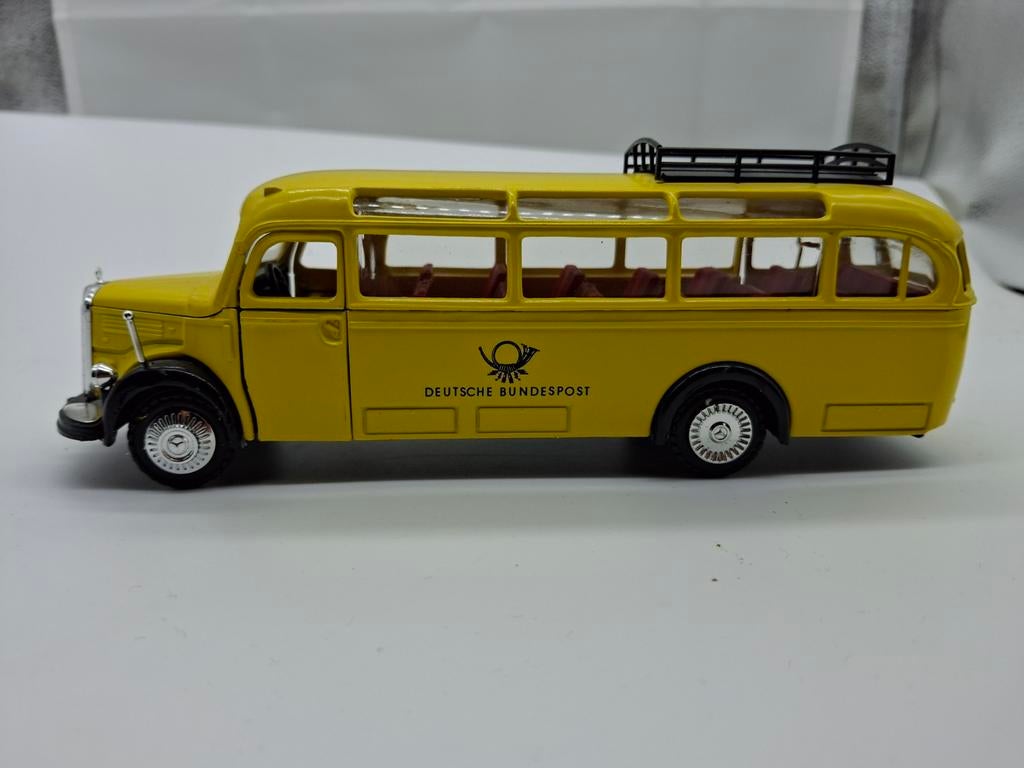 MERCEDES BENZ OMNIBUS 1:50, Ophalen of Verzenden, Zo goed als nieuw, Bus of Vrachtwagen, NZG
