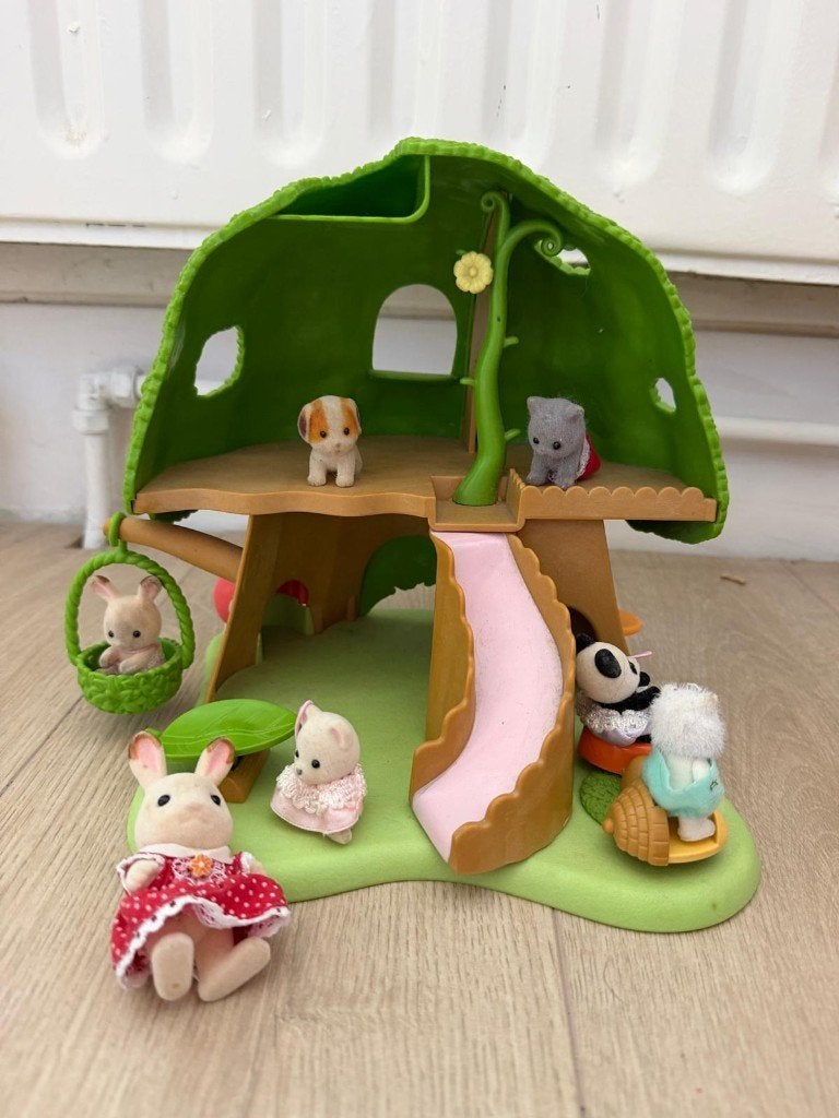 Sylvanian families creche, Ophalen of Verzenden, Gebruikt, Poppenhuis