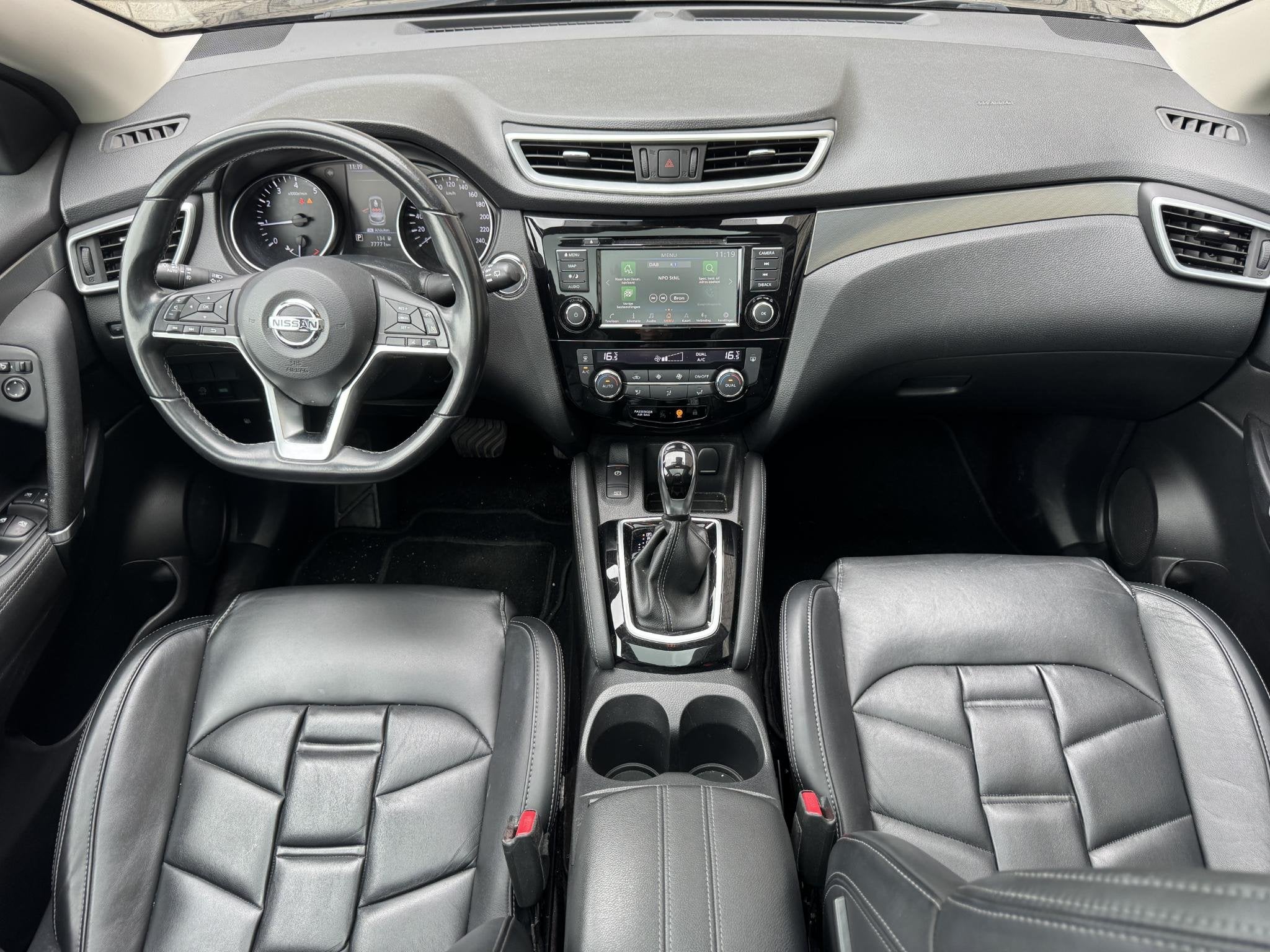 Nissan Qashqai 1.3 DIG-T Premium Edition | Trekhaak | Leder, Auto's, Gebruikt, Zwart, Leder, Bedrijf