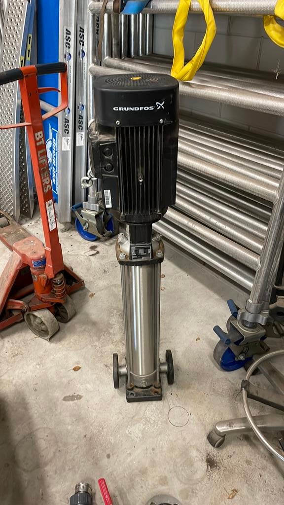 Grundfos pomp, Ophalen, Zo goed als nieuw, Elektromotor, Minder dan 1400 rpm