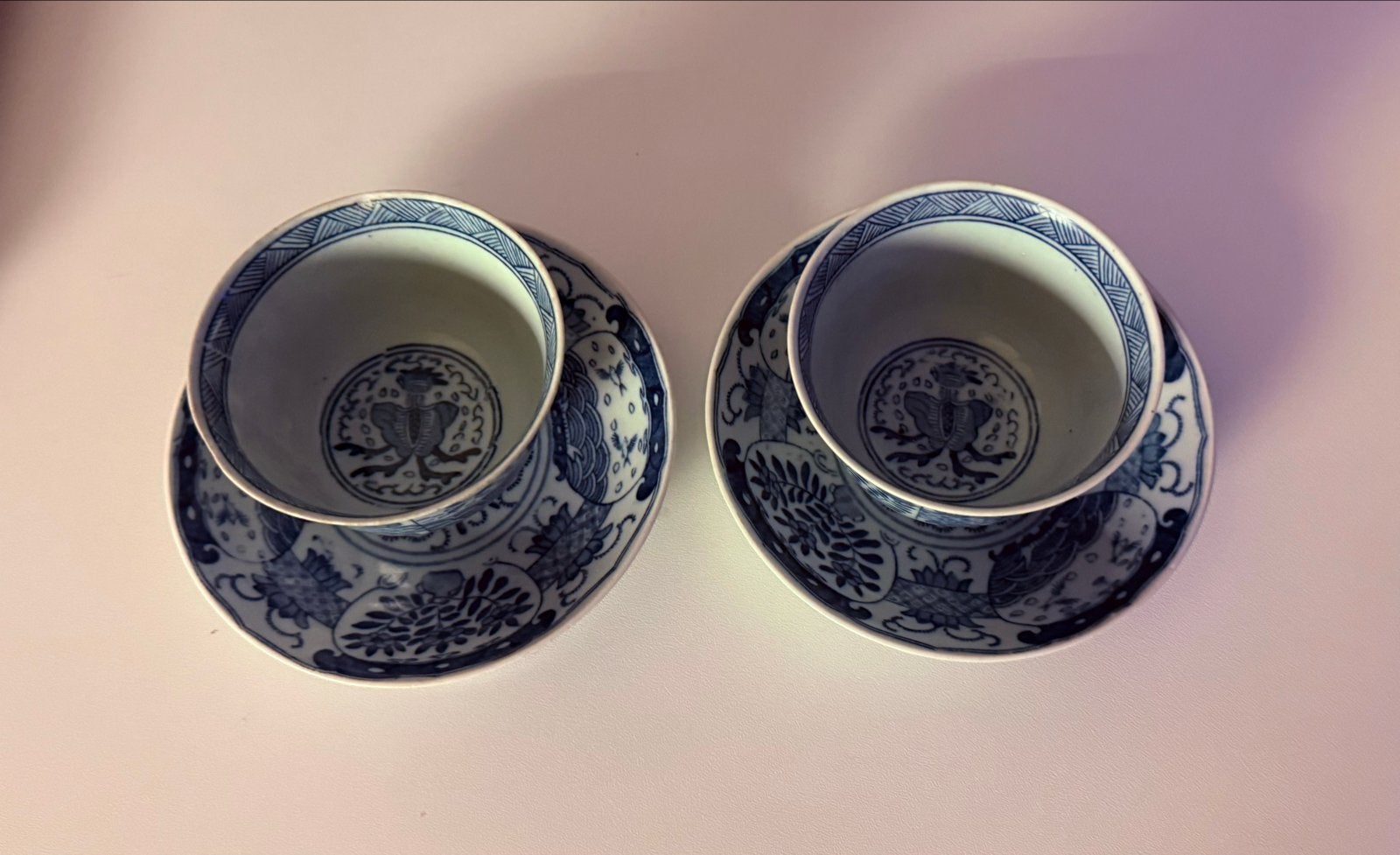 Antieke Chinese porseleinen kopjes en schotels (2 sets), Verzenden
