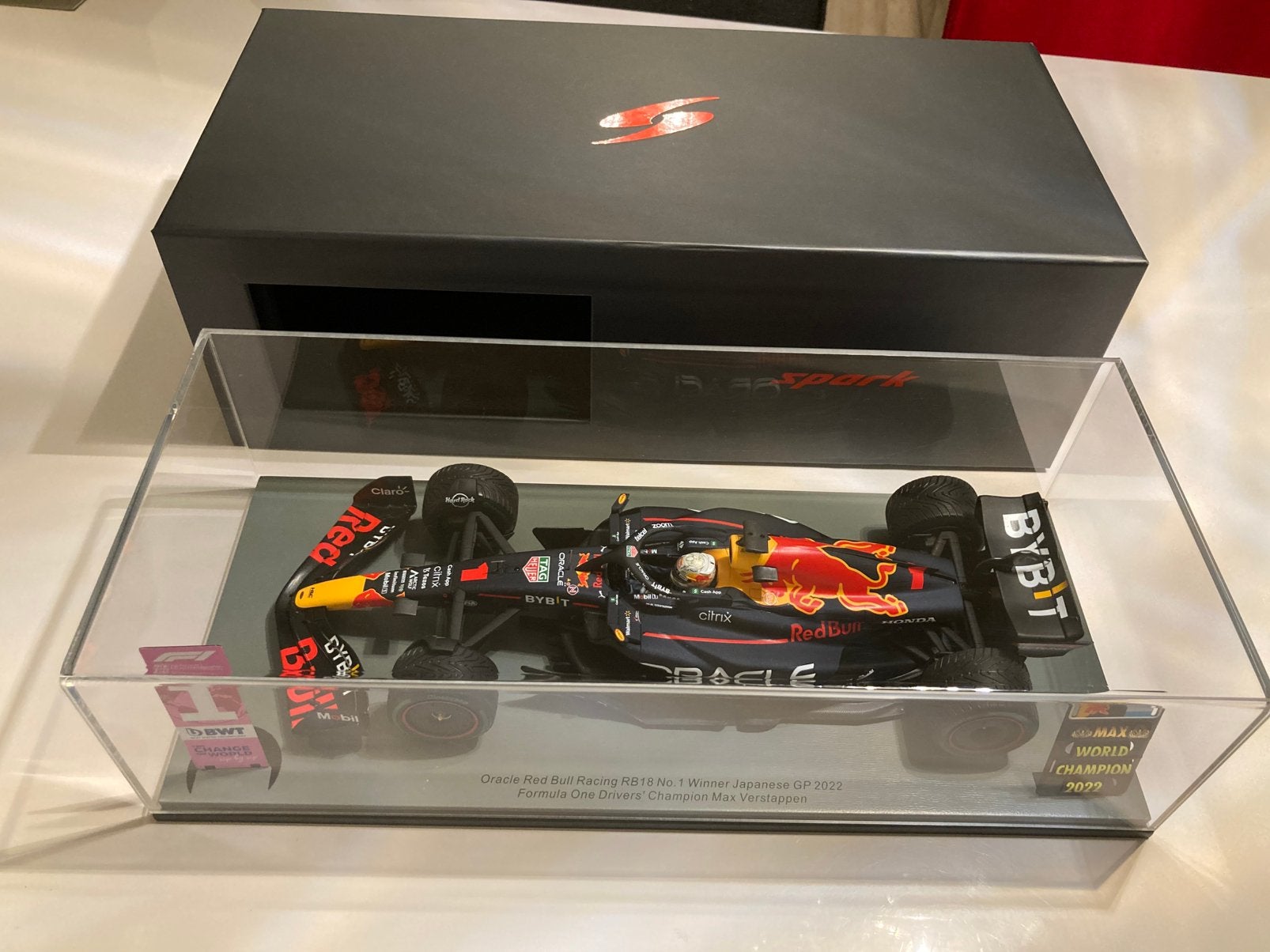 Max Verstappen rb18 no1 winner japanese gp 2022 spark 1/18, Ophalen of Verzenden, Nieuw, Formule 1