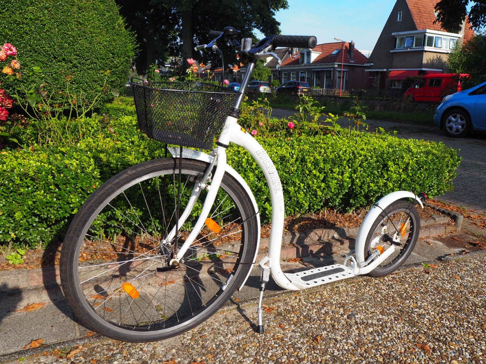 Degelijke Kickbike City G4 step / stadsstep met mandje, Fietsen en Brommers, Ophalen, Gebruikt, Kickbike, Kickbike City G4