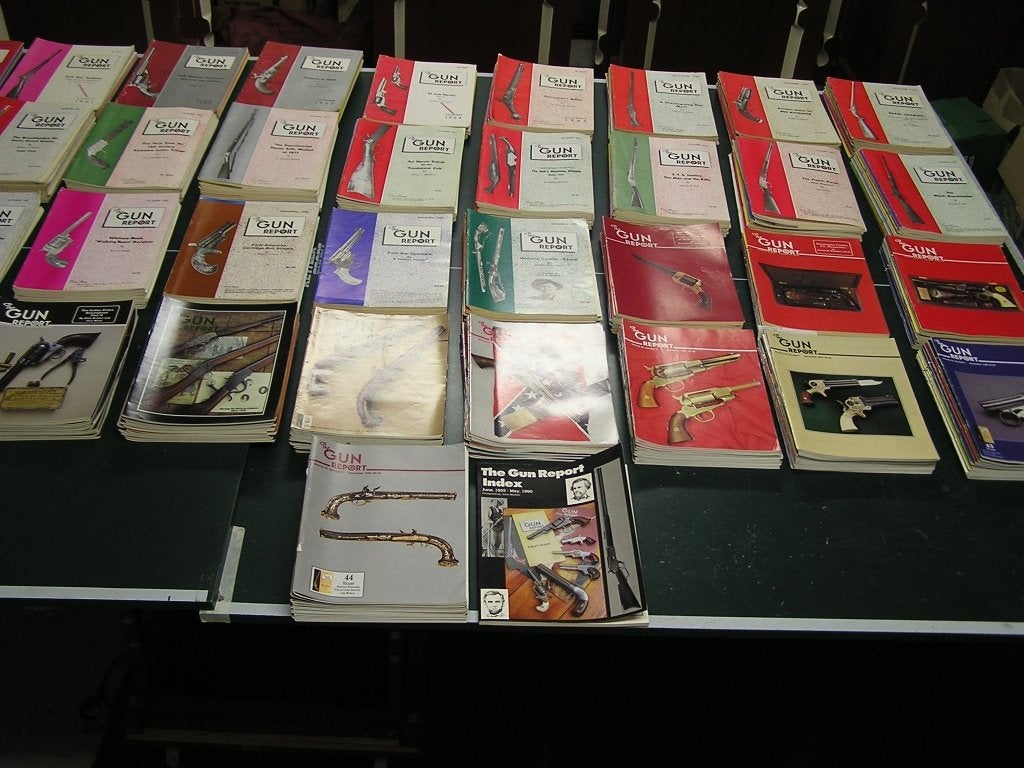 "The Gun Report" 40 jaargangen, 1959 - 2000., Ophalen of Verzenden, Landmacht, Nederland, Boek of Tijdschrift