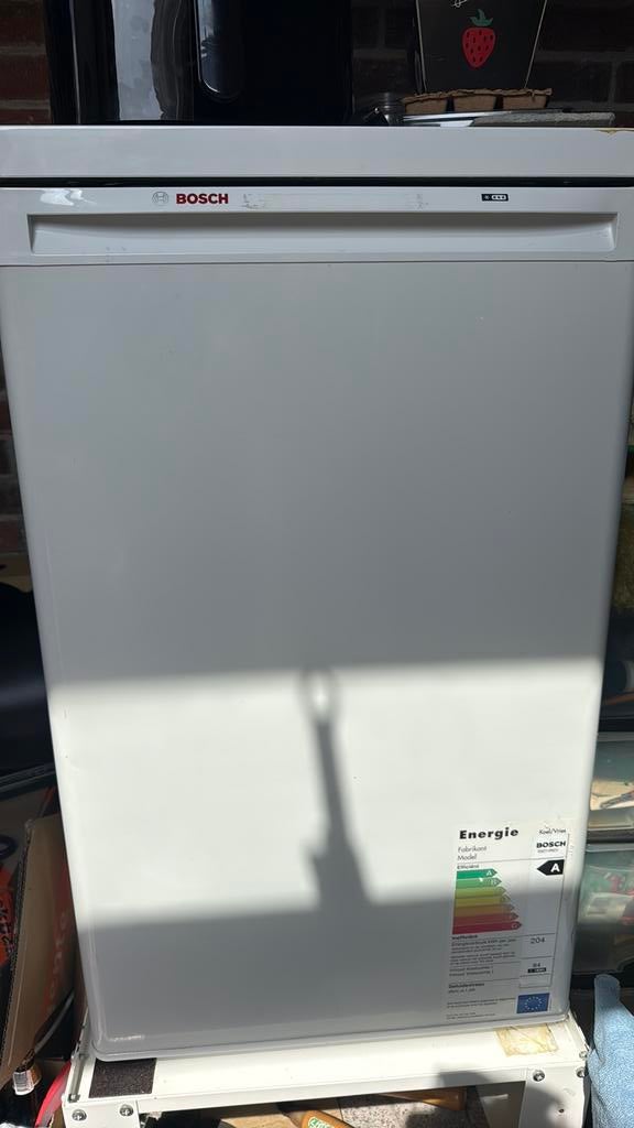 Bosch vrieskast met 3 lades, Witgoed en Apparatuur, Vriezers en Diepvrieskisten, Vrieskast, Gebruikt, Minder dan 85 cm, Minder dan 60 cm