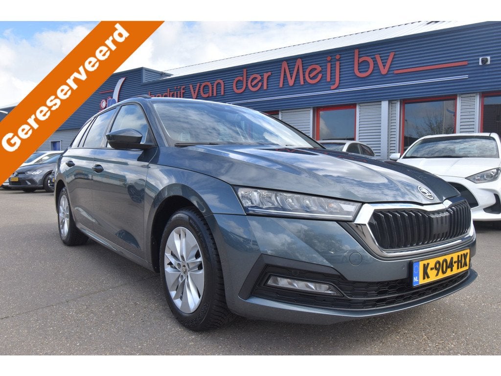 Skoda Octavia Combi 1.0 TSI Business Edition , TREKHAAK , VI, Stof, Gebruikt, Origineel Nederlands, 3 cilinders