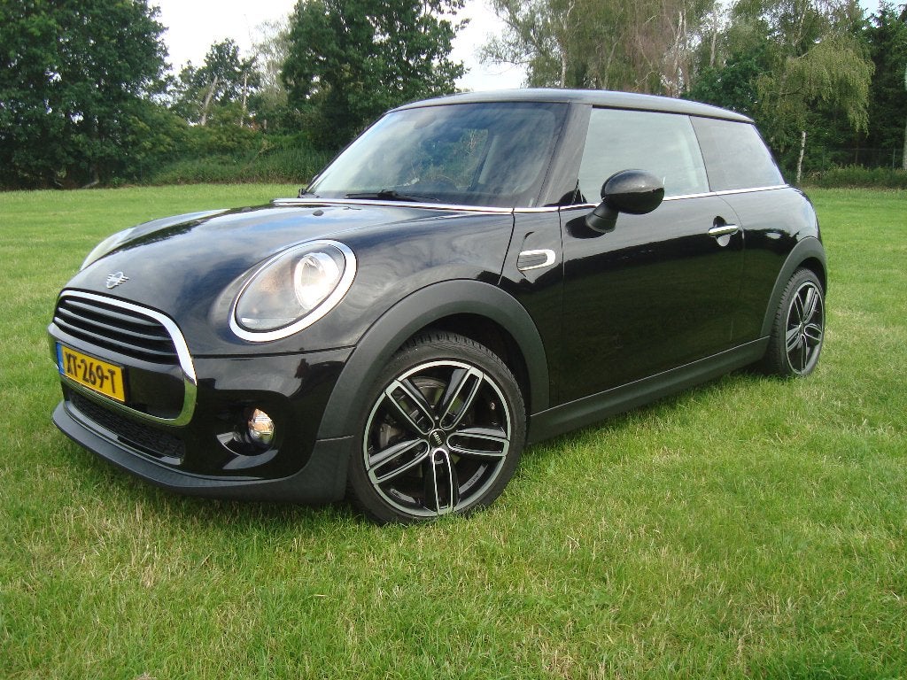 TOPSTAAT ! Mini 3-deurs (f56) 1.5 cooper 136pk 2019 Zwart, Auto's, Voorwielaandrijving, Euro 6, 4 stoelen, Origineel Nederlands