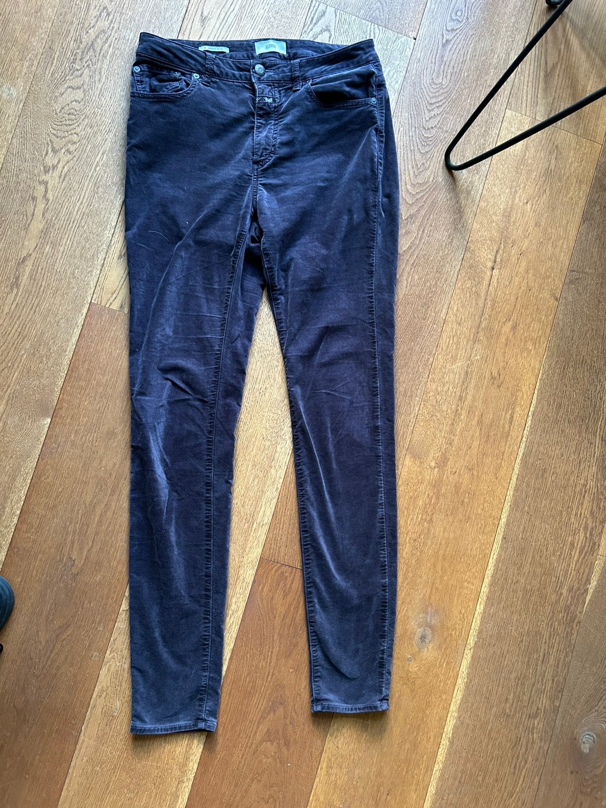 Closed grijze fluwelen broek maat 30, Maat 38/40 (M), Ophalen of Verzenden, Zo goed als nieuw, Grijs