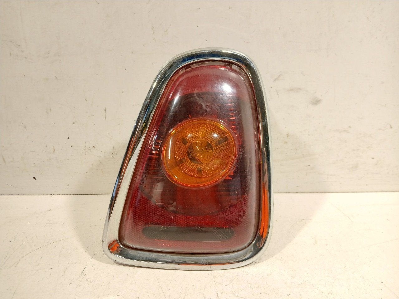 Achterlicht carrosserie rechts Mini Mini, Onderdelen@venauto.nl, Van der Ven Autorecycling B.V., Gebruikt, Ettenseweg 76, 4706 PB Roosendaal, The Netherlands