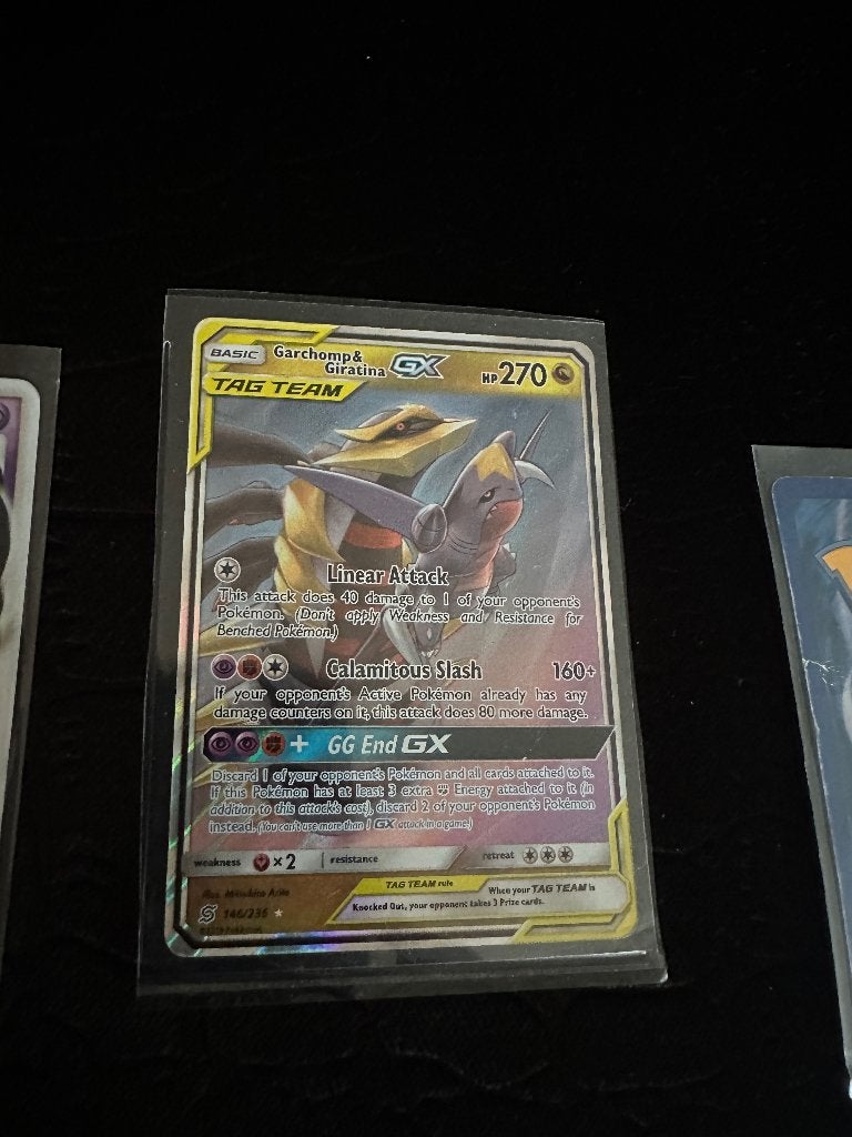 Pokemon kaart garchomp & giratina, Ophalen of Verzenden, Zo goed als nieuw, Losse kaart, Foil