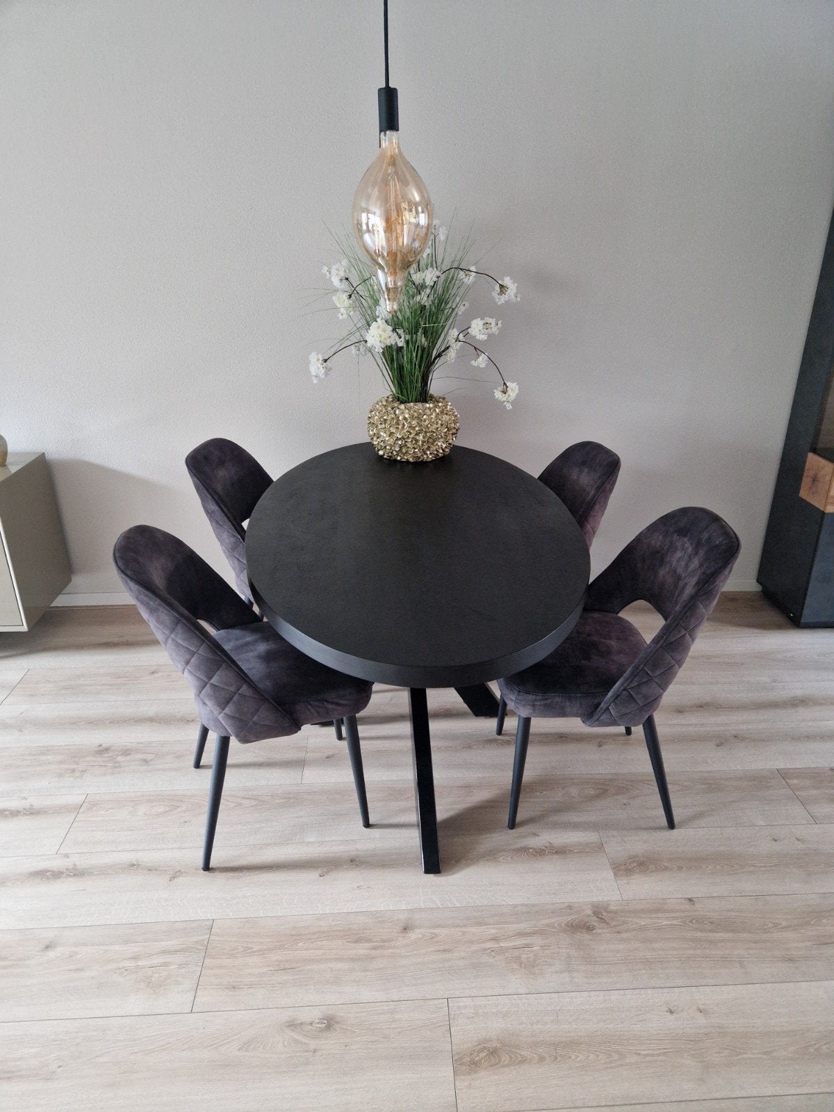 Ovale eettafel zwart mangohout met stalen onderstel, Ophalen, Modern, Industrieel, 50 tot 100 cm, Zo goed als nieuw