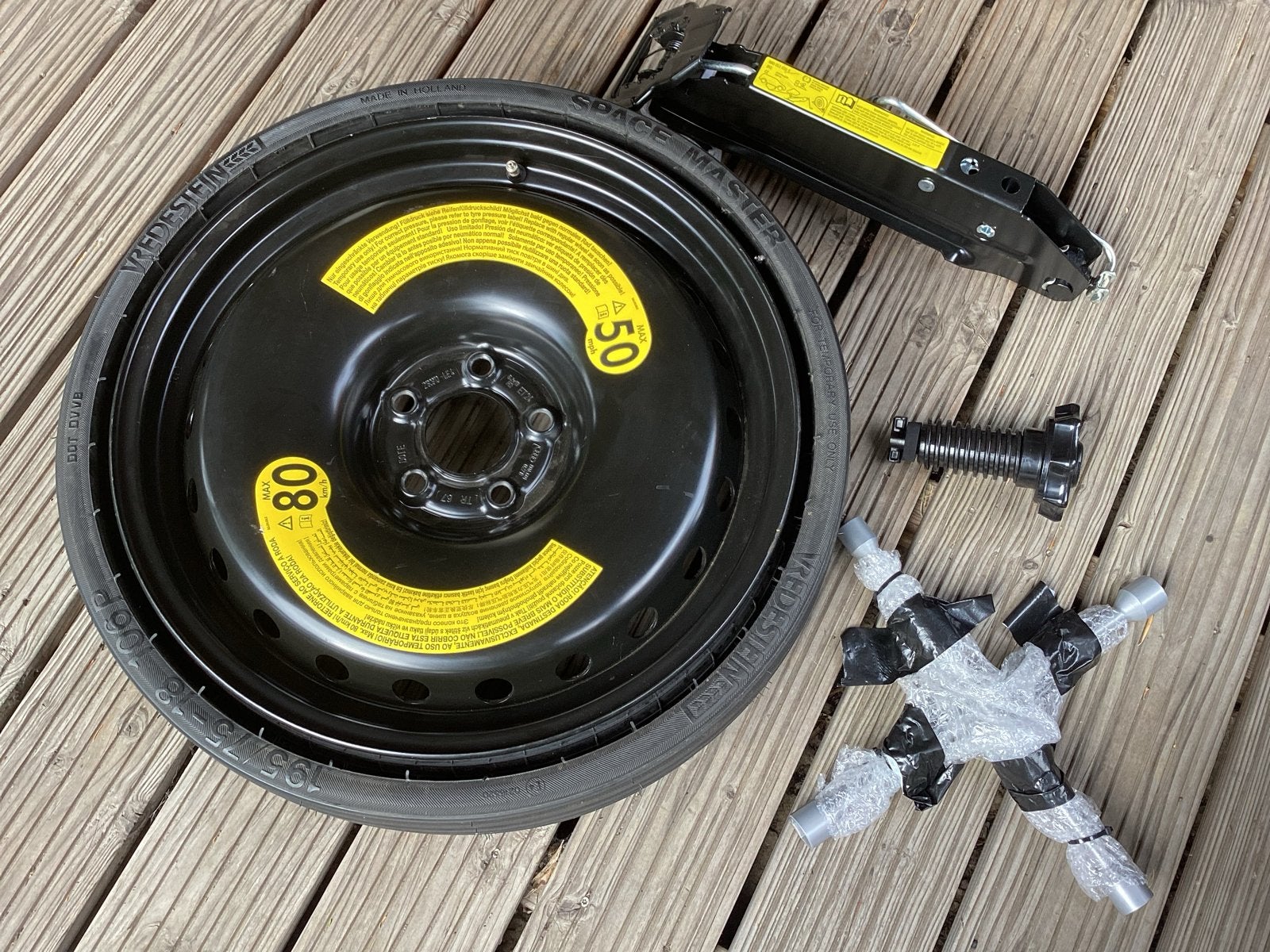 Thuiskomer vouwband set voor Audi Q5 - 195/75-18, Ophalen, 18 inch, Nieuw, All Season