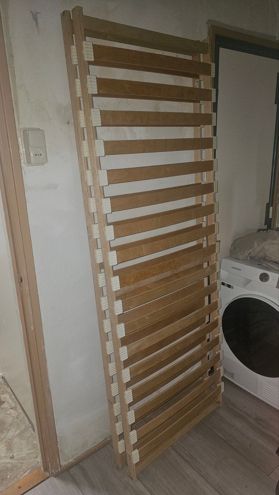 2 lattenbodems 200x70 cm, Huis en Inrichting, Slaapkamer | Bedden, Ophalen of Verzenden, Gebruikt, 200 cm, 70 cm of minder