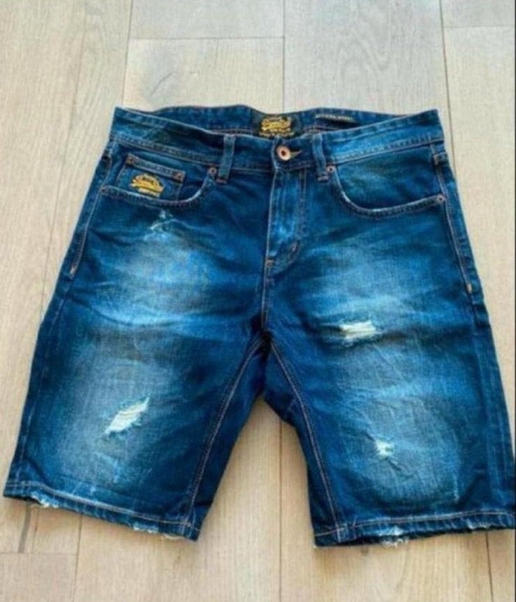 Superdry 31 nieuwstaat short S, Ophalen of Verzenden, Zo goed als nieuw, Blauw, W32 (confectie 46) of kleiner