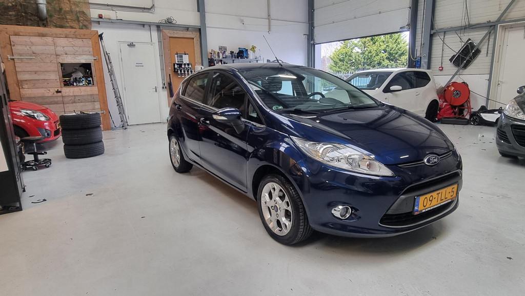 Ford Fiesta 1.25 Titanium Clima, Bluetooth, NAP, Cruisecontr, Auto's, Voorwielaandrijving, Parkeersensor, Stof, 1242 cc