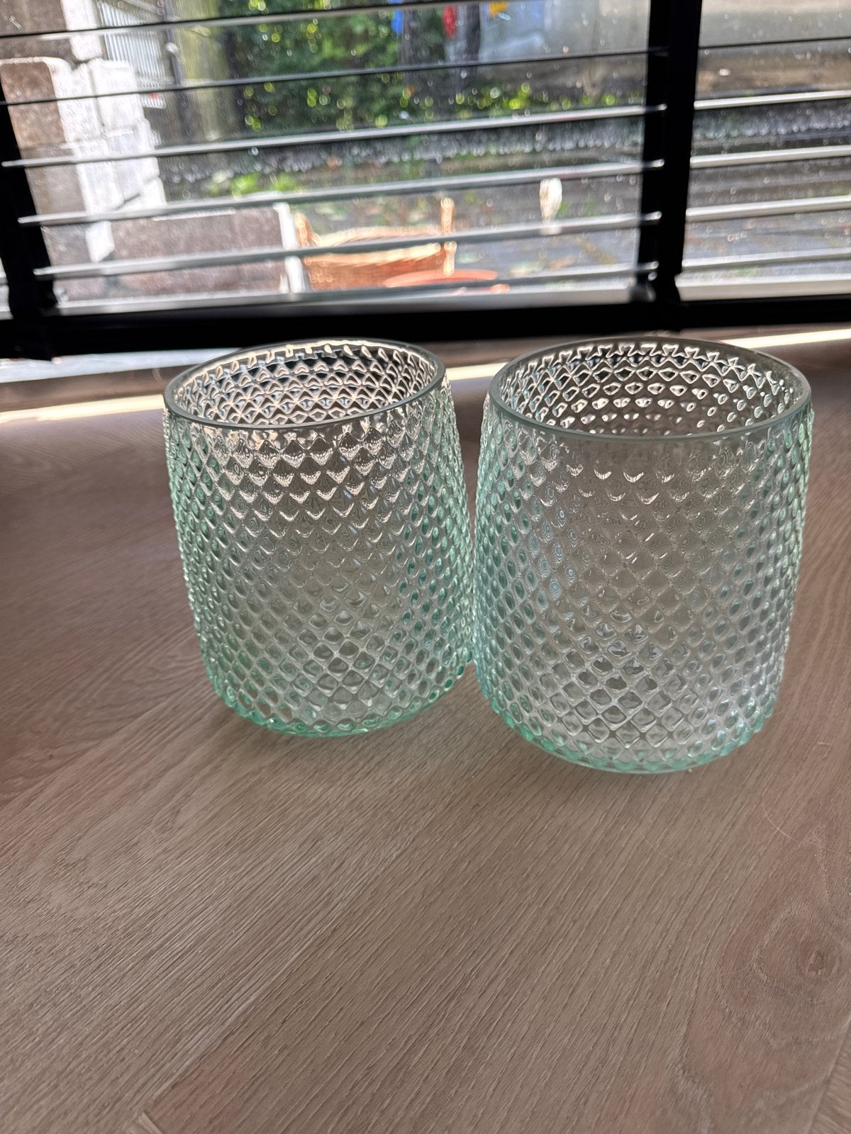 Riverdale glazen windlichten / vazen (set van 2) 15 hoog, Huis en Inrichting, Woonaccessoires | Vazen, Ophalen of Verzenden, Zo goed als nieuw